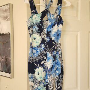 NEW Venus Bodycon Flower Dress Size XS